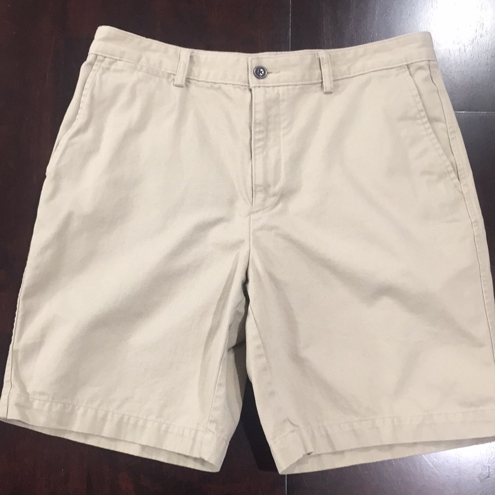LANDS’END EUC khaki shorts